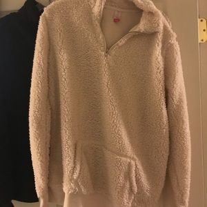 Cream XL sherpa pullover jacket